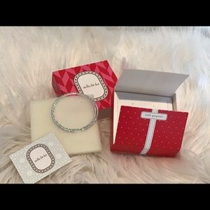 Stella & Dot. Radiant Coil Bracelet Silver.